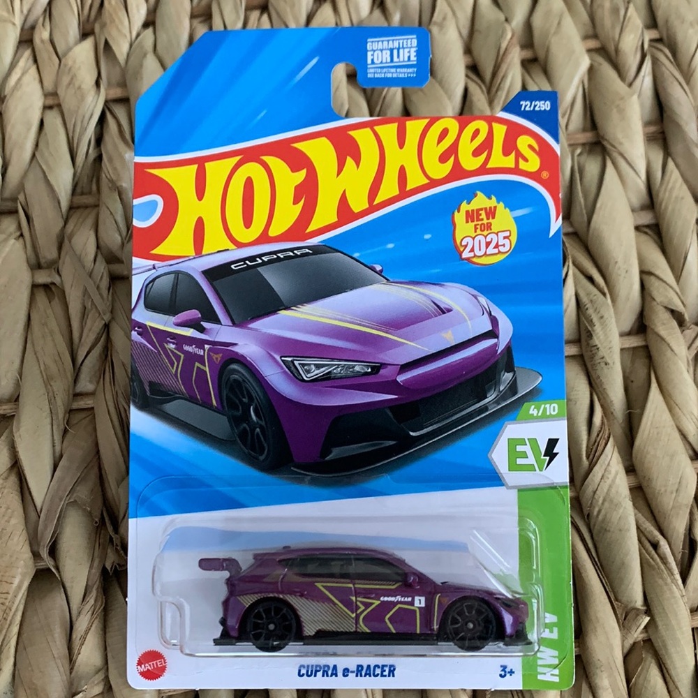 Cupra E Racer EV Hot Wheels Purple Race Car Electric Vehicle Hotwheels 2025 🆕